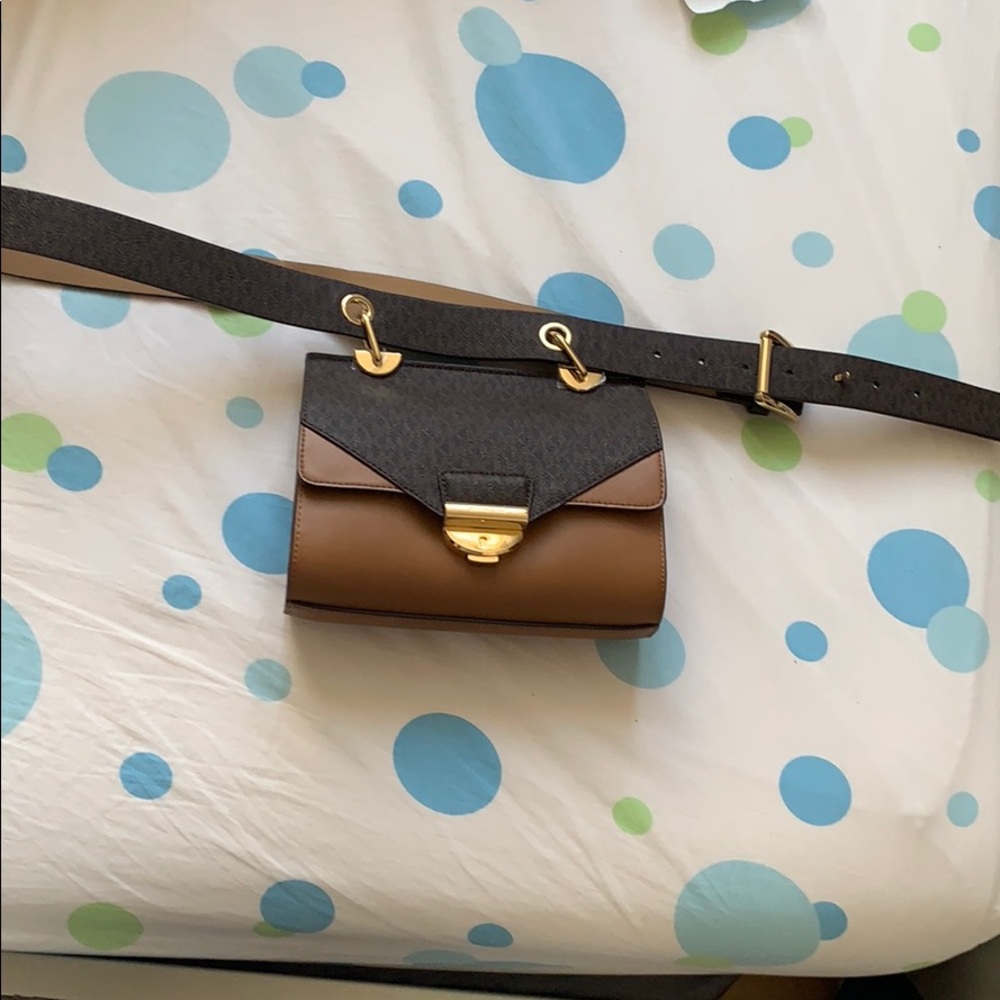 Logo drop Down belt bag Michael Kors Size: L/Xl